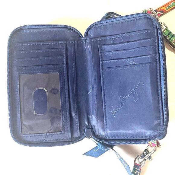 Vera Bradley Crossbody - Picture 3 of 6